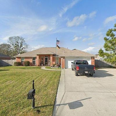 10748 Country Ostrich Dr, Pensacola, FL 32534