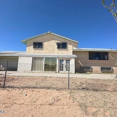 108 Hendrich Rd, Chaparral, NM 88081