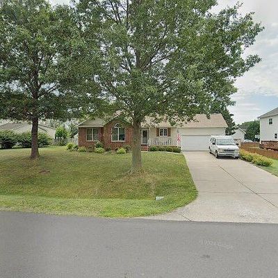 108 Senseny Glen Dr, Winchester, VA 22602