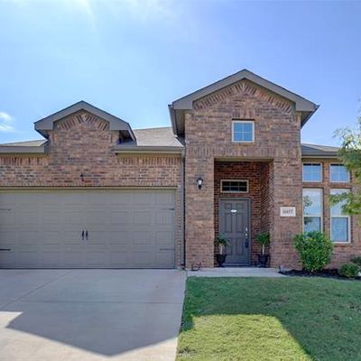 10857 Live Oak Creek Dr, Fort Worth, TX 76108