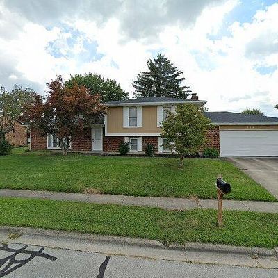 1282 Ridge Rd, Wilmington, OH 45177