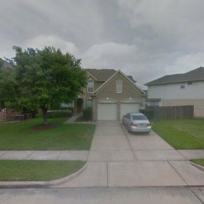 1318 Owl Tree Ct, Fresno, TX 77545