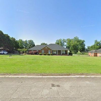 146 Fowler Dr, Leesburg, GA 31763