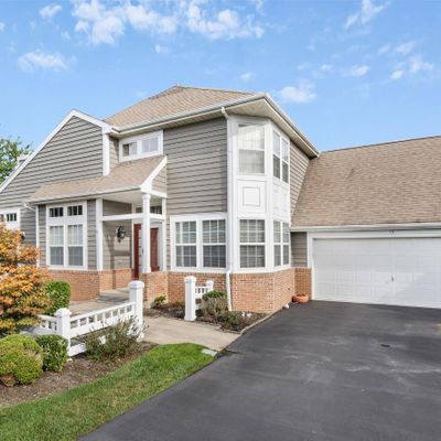 15 Cypress Point Ln, Monroe Township, NJ 08831