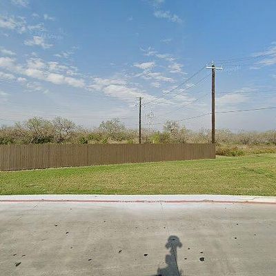 1511 W Chavaneaux Rd, San Antonio, TX 78224