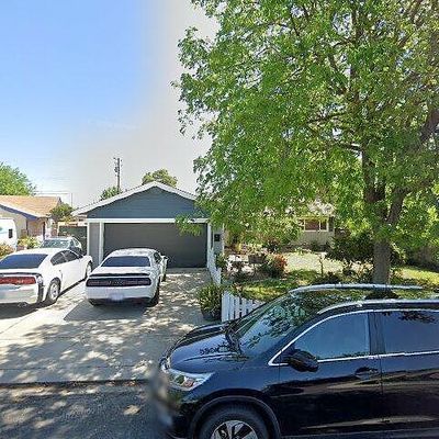 1530 Lorry Ave, Modesto, CA 95355