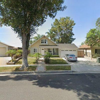 15636 Ashgrove Dr, La Mirada, CA 90638