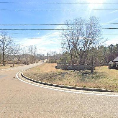 1375 E Poplar Ave, Selmer, TN 38375