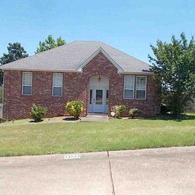 13823 Harold Dr, Alexander, AR 72002