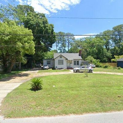 1387 Murray Dr, Jacksonville, FL 32205