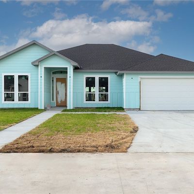 143 Shoalwater Way, Rockport, TX 78382