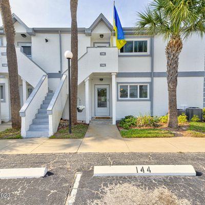 144 Beach Park Ln, Cape Canaveral, FL 32920