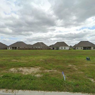 1824 Bowen Rd, Lake Charles, LA 70611