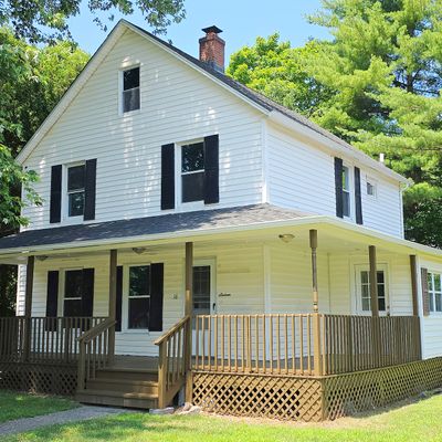 16 Barlow St, Canaan, CT 06018