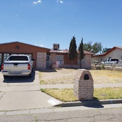 1637 James Guines Dr, El Paso, TX 79936