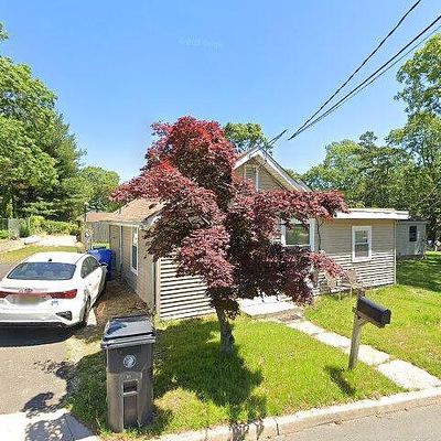 1656 Whittier Ave, Toms River, NJ 08753