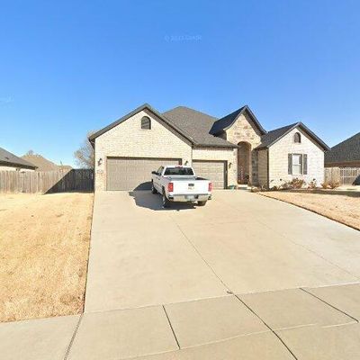 2000 Sicily Ave, Lowell, AR 72745