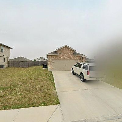 202 Shooting Star Dr, Kyle, TX 78640