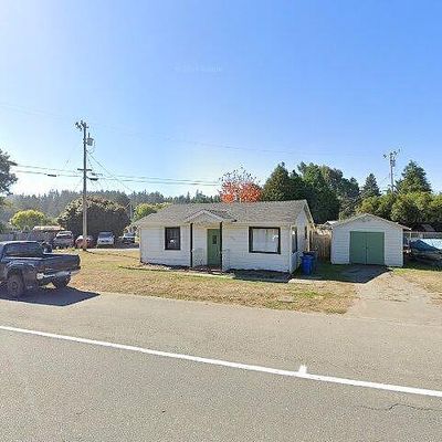 2032 Nelson Rd, Mckinleyville, CA 95519