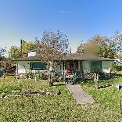 205 Amos St, Gregory, TX 78359