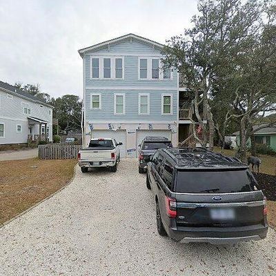 208 Se 78th Street Oak Island, Island, NC 28465