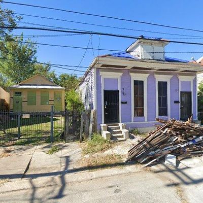 2134 Pauger St, New Orleans, LA 70116