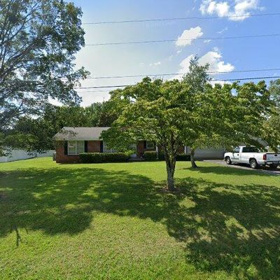 2135 Stacy Ln, Lawrenceburg, TN 38464