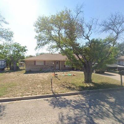 215 Fox Dr, Del Rio, TX 78840