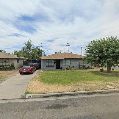 1906 E Swift Ave, Fresno, CA 93726