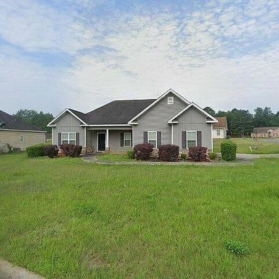 2 Woodrow Miller St, Hawkinsville, GA 31036