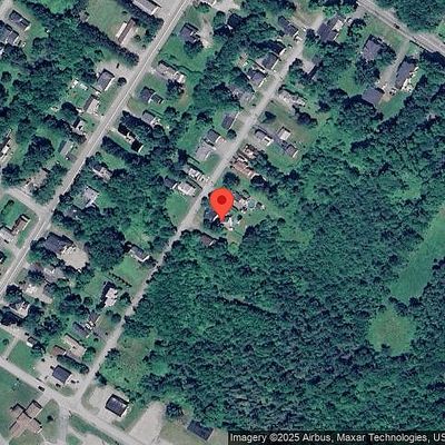 20 Franklin St, Calais, ME 04619