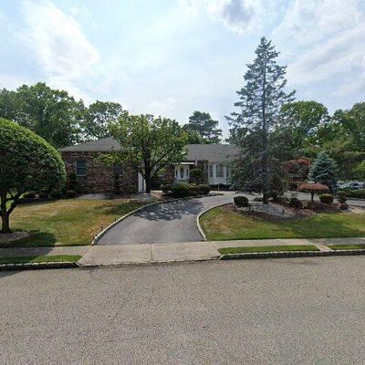 23 Burr Ave, Morganville, NJ 07751