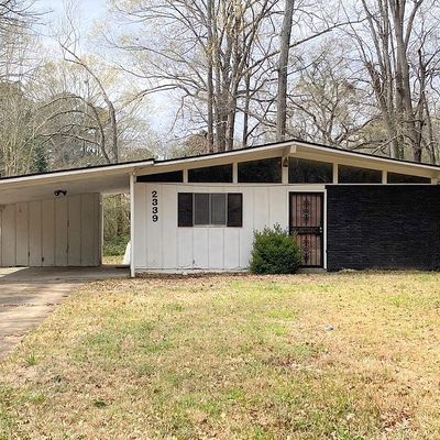 2339 Coronet Pl, Jackson, MS 39204