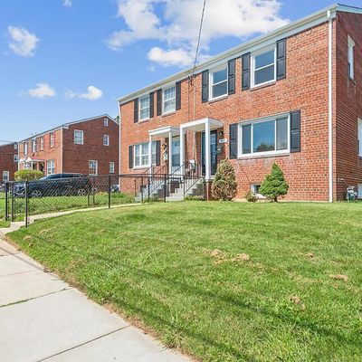 2412 Kenton Pl, Temple Hills, MD 20748