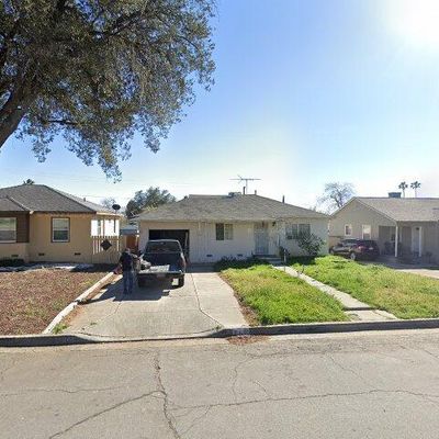 243 E 45 Th St, San Bernardino, CA 92404