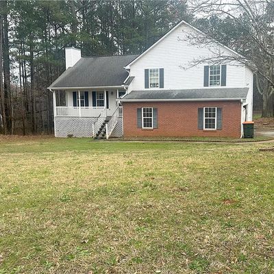 2430 Amber Hills Dr, Monroe, GA 30655