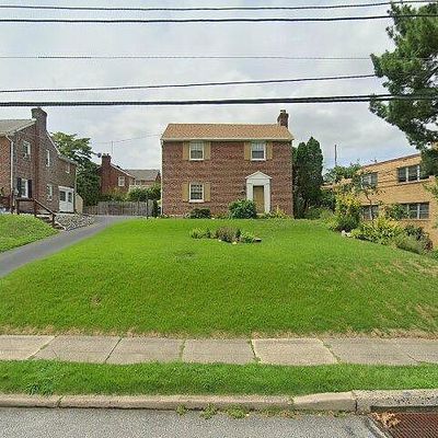 216 N Woodlawn Ave, Aldan, PA 19018