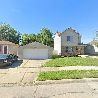 21638 Rosedale St, Saint Clair Shores, MI 48080