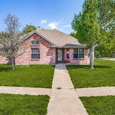 2202 Colgate Ct, Lancaster, TX 75134