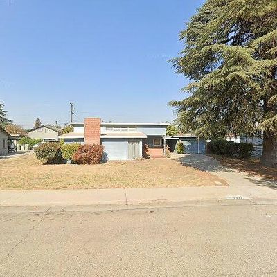 2214 Cypress St, Selma, CA 93662