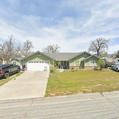 27801 Hialeah Dr, Tehachapi, CA 93561