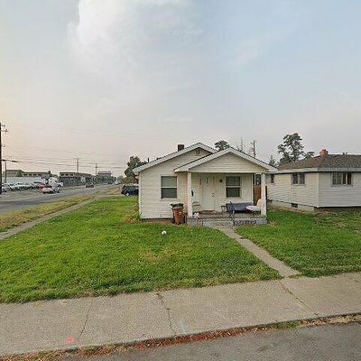 2928 E Hoffman Ave, Spokane, WA 99207