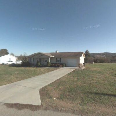 252 Clawson Rd, La Follette, TN 37766