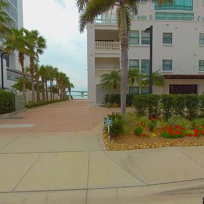 258 Golden Gate Pt, Sarasota, FL 34236