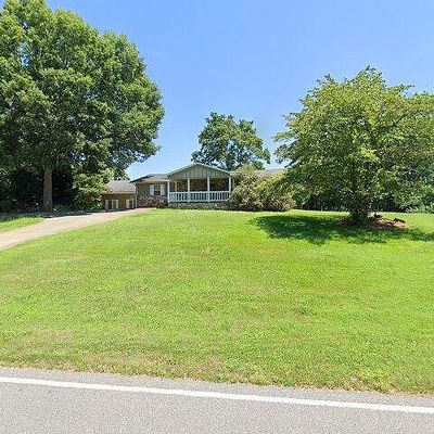 2627 Pea Ridge Rd, Mill Spring, NC 28756