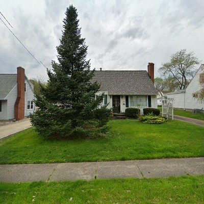 3170 8 Th St, Cuyahoga Falls, OH 44221