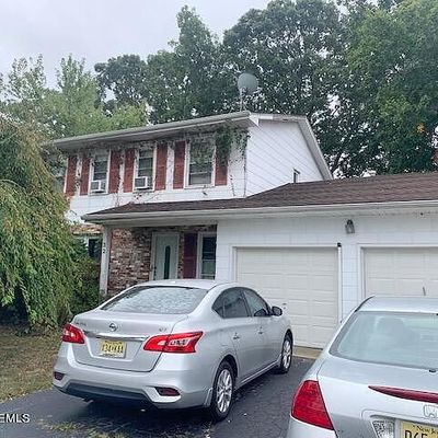 32 Belmont Ave, Bayville, NJ 08721