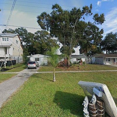 321 Shore Dr E, Oldsmar, FL 34677