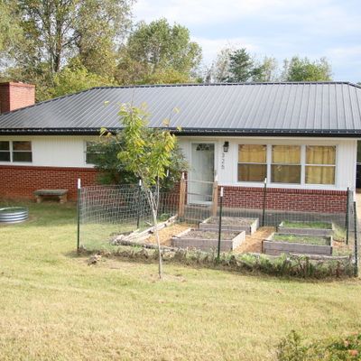 325 Harkleroad St, Kingsport, TN 37660