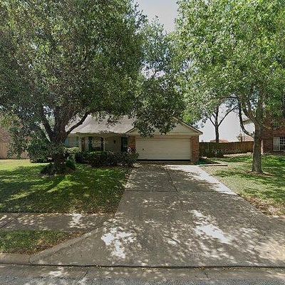 330 Quail Bnd, Sealy, TX 77474